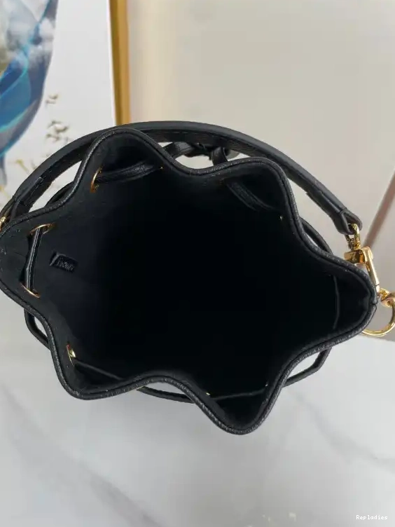 Cheap VUITTON NANO NOÉ LOUIS 0702